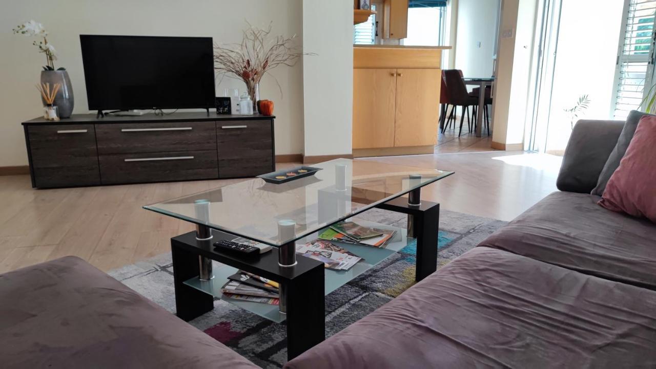 Isabella Modern Flat City Center Nicosia Exterior photo